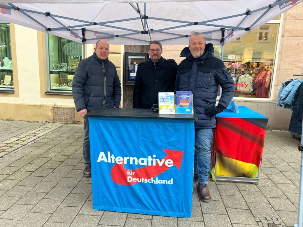 9878b9cd-7807-4226-b90f-d86ecea501b2